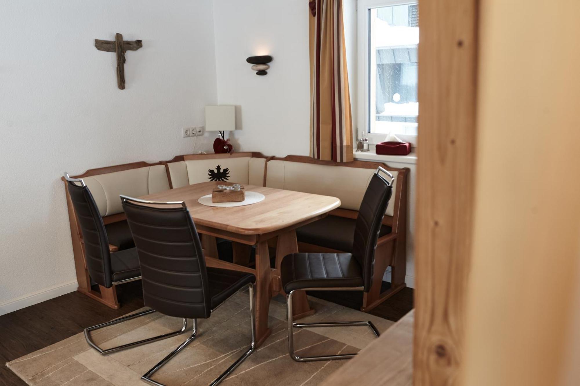 Haus Sepp Gruber Hotel Sankt Anton am Arlberg Quarto foto